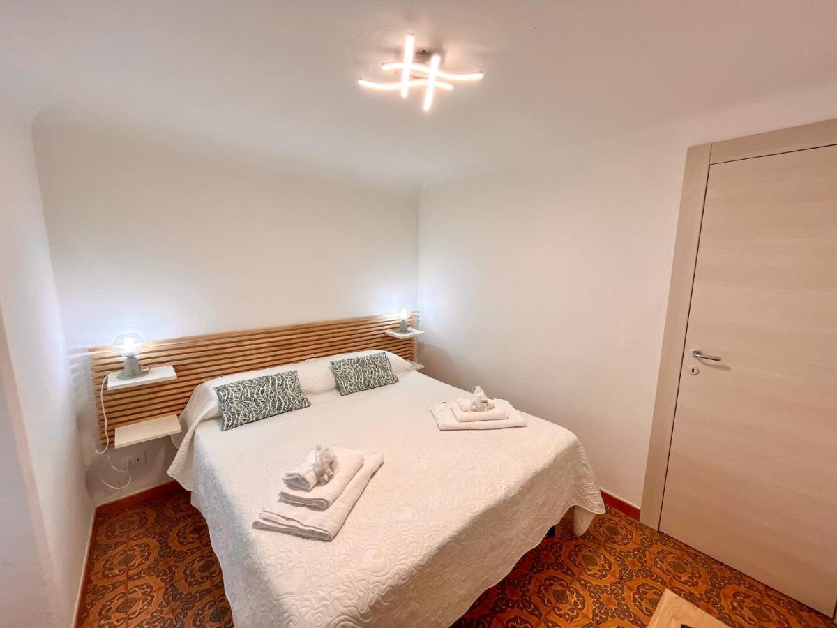 A Ca Mea Apartment ลาสเปเซีย ภายนอก รูปภาพ