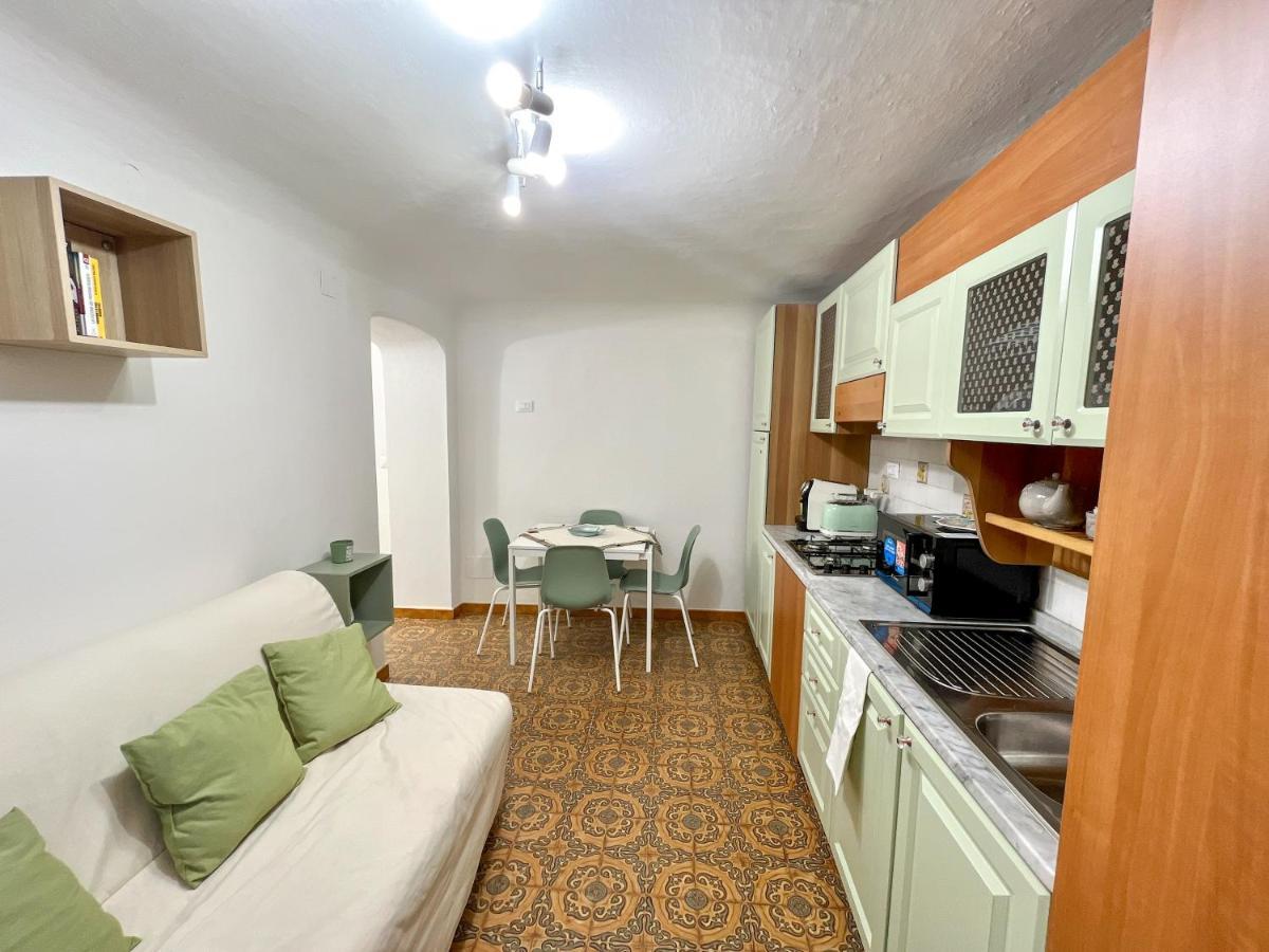 A Ca Mea Apartment ลาสเปเซีย ภายนอก รูปภาพ